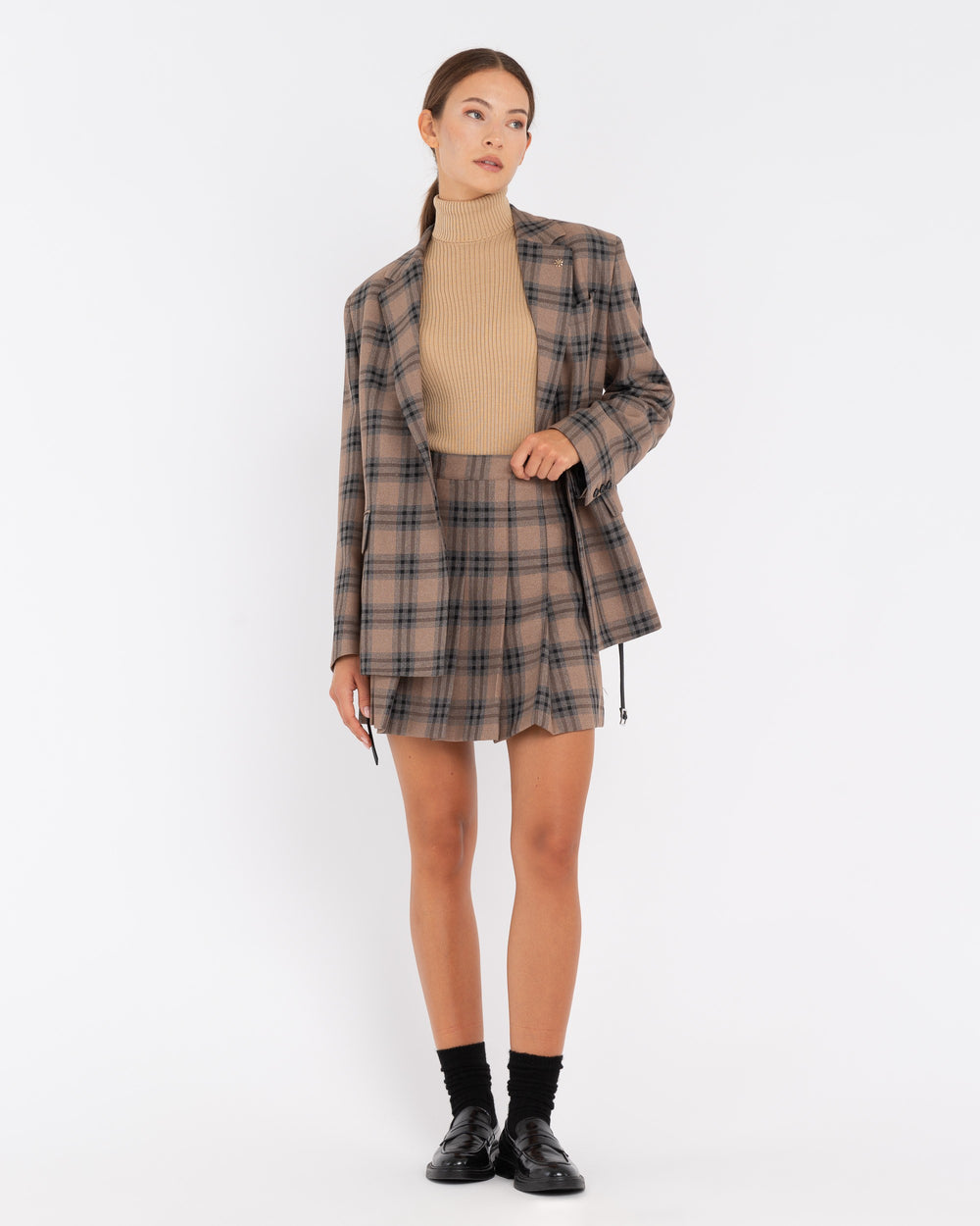 brown macro check pleated skirt