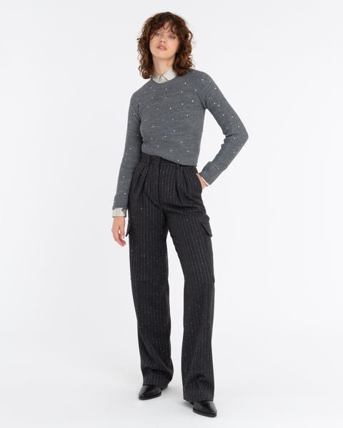 gray english rib knit with appliqués