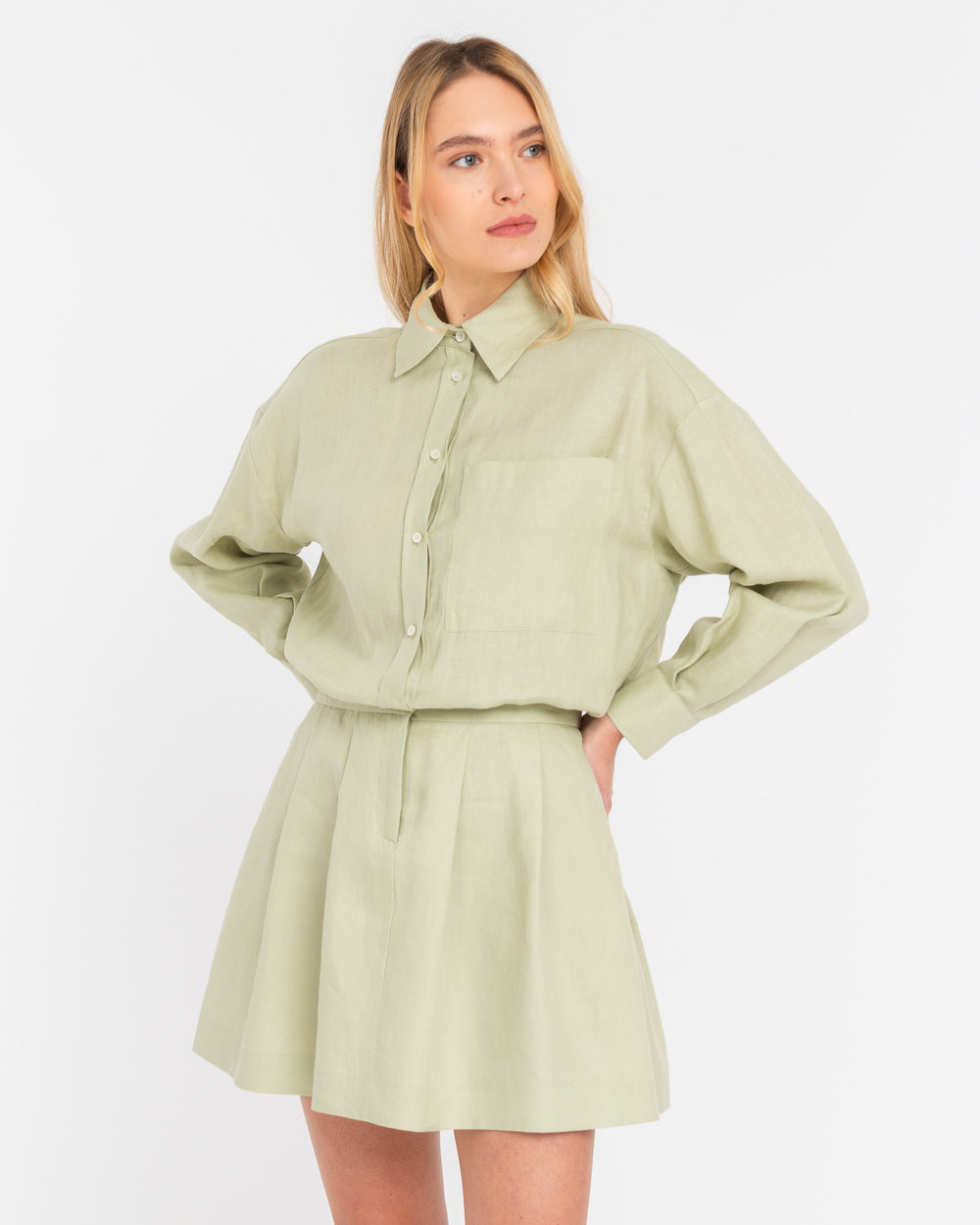 green short linen chemisier